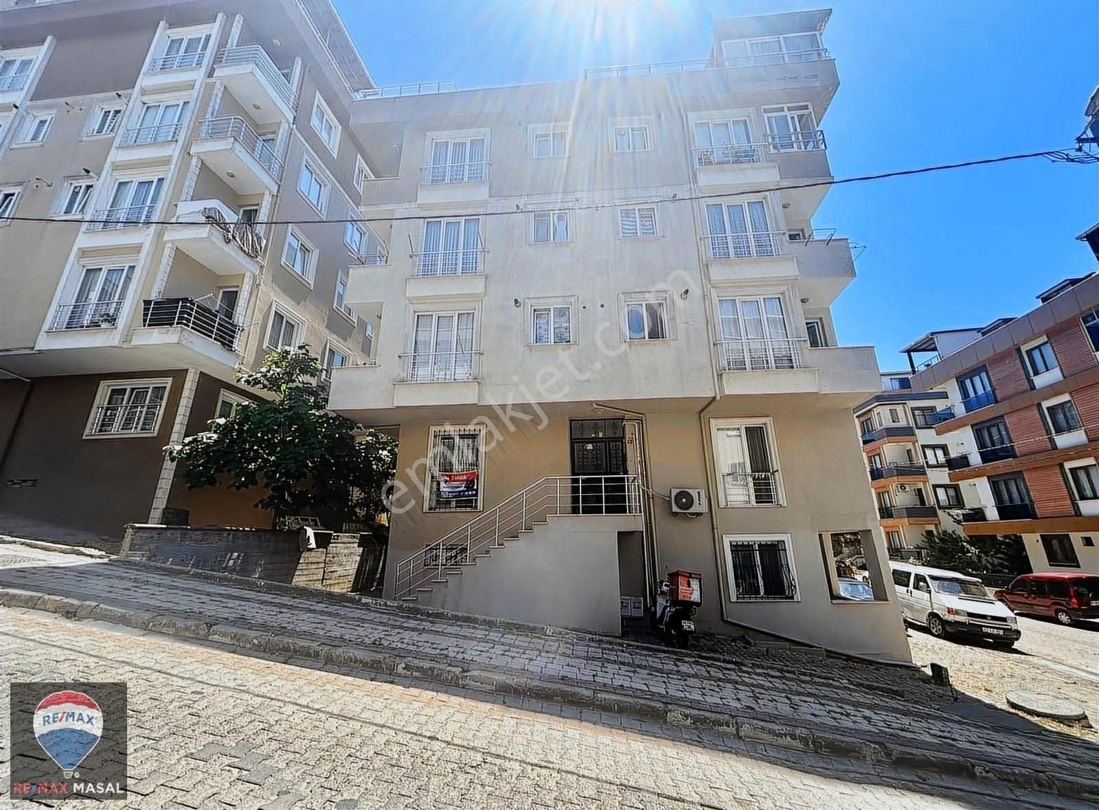 Yenidoğan Safa Mh. 2+1 Satılık Yenilenmiş Ters Dublex Daire