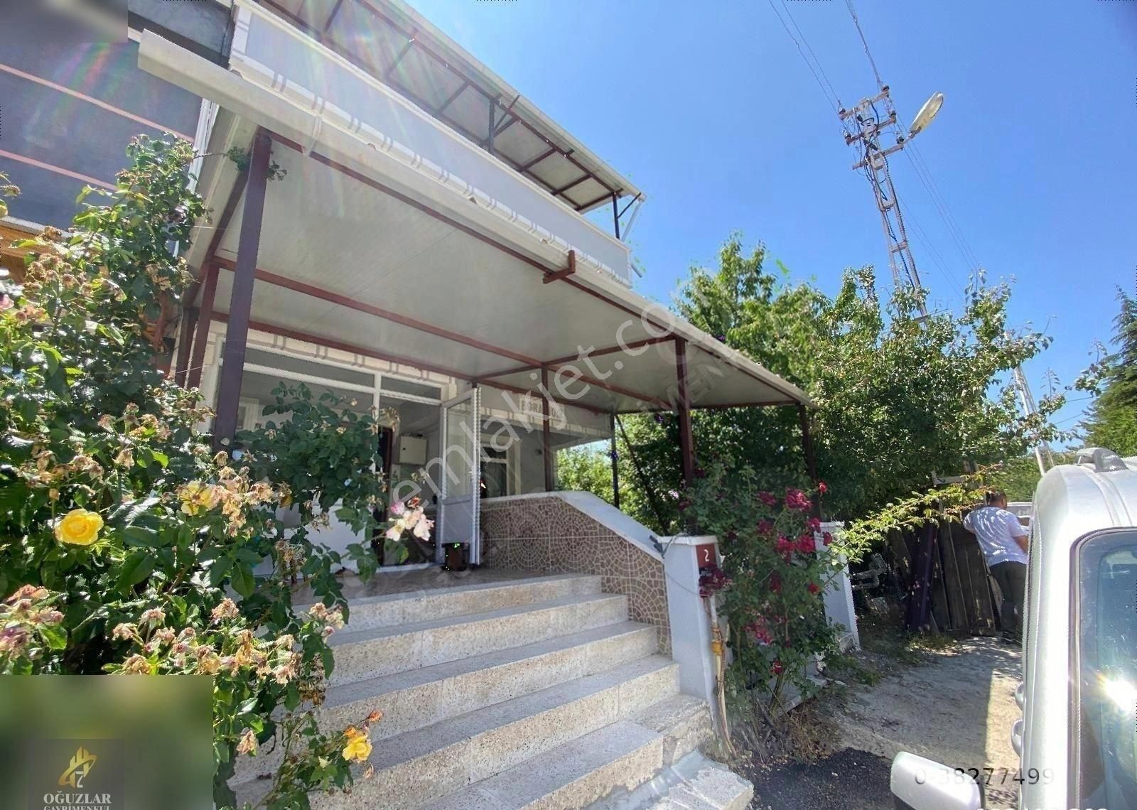 Oğuzlar'dan__güzelkent'te 4+2 Ve 2+1 Masrafsız 3 Katlı Villa