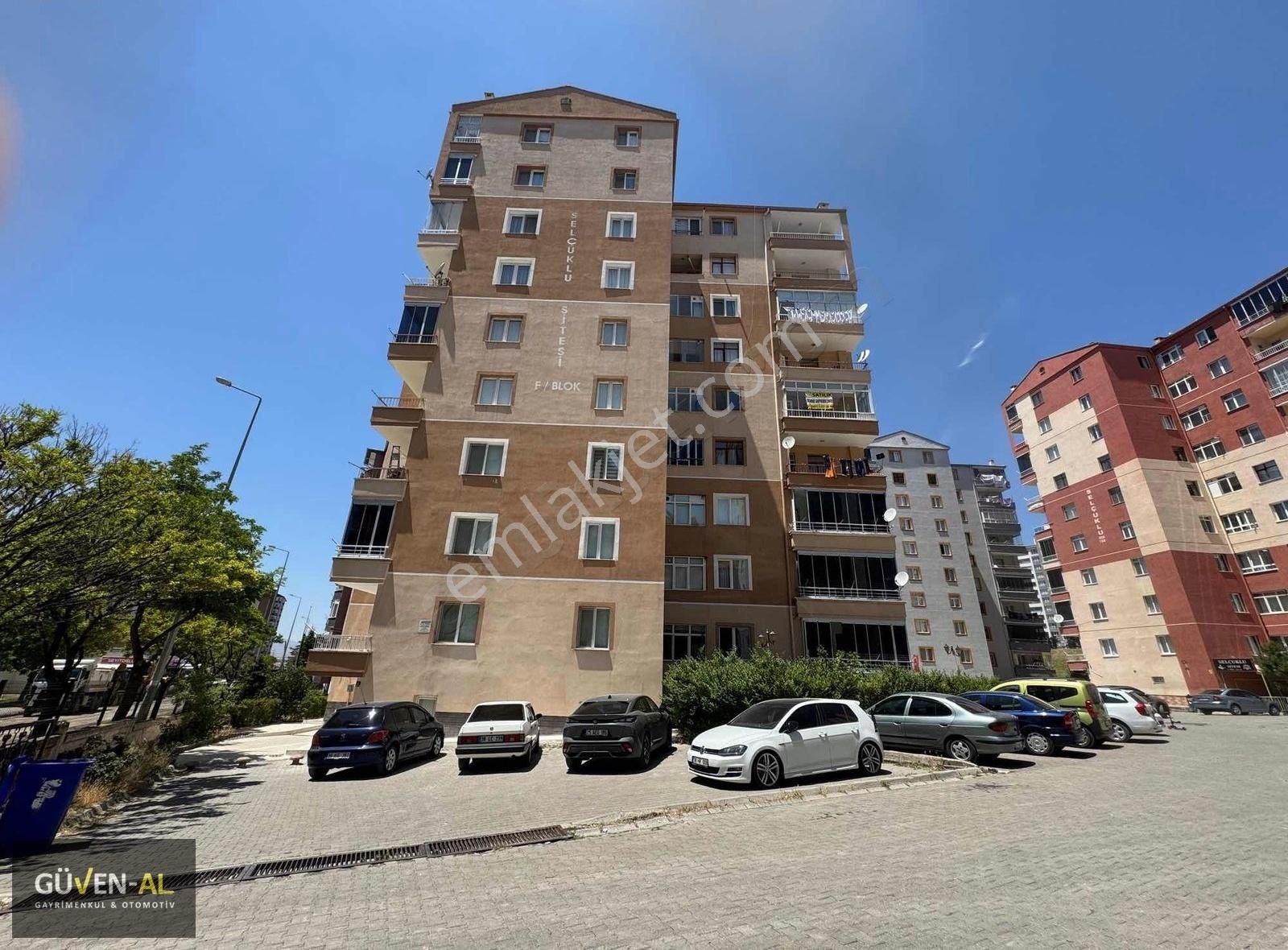 Erkilet Camikebir Mah Ara Kat 3+1 Daire Fırsatı
