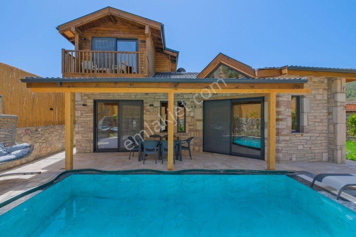 Fethiye Yakacık'da Jakuzili Kiralık 2+1 Havuzlu Villa - Görsel 7