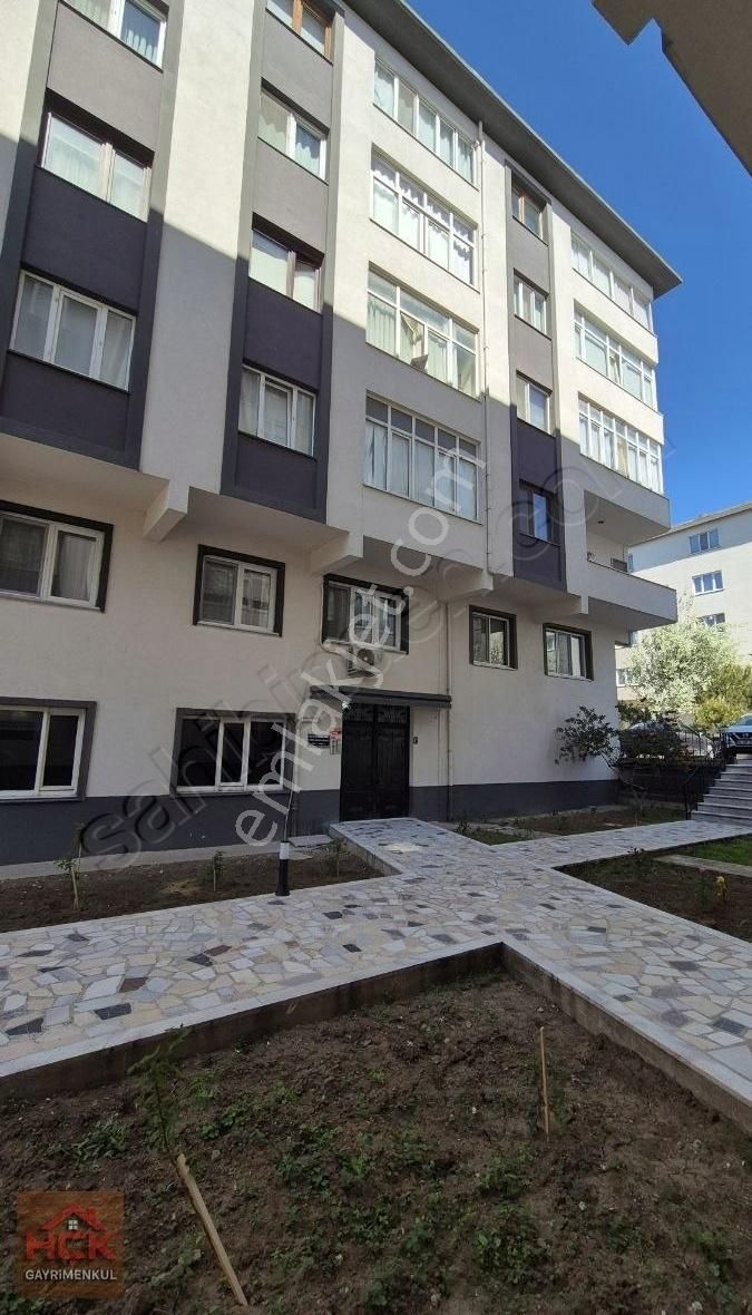 Hçk Gayrimenkul'den Merkez Konumda Kiralık Depo