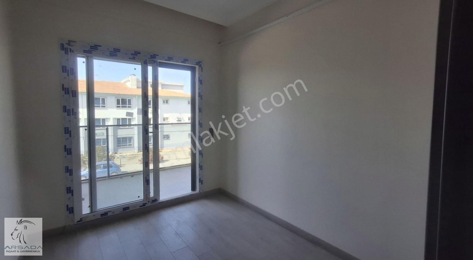 Kuşadası Değirmenderede 2+1 - Görsel 3