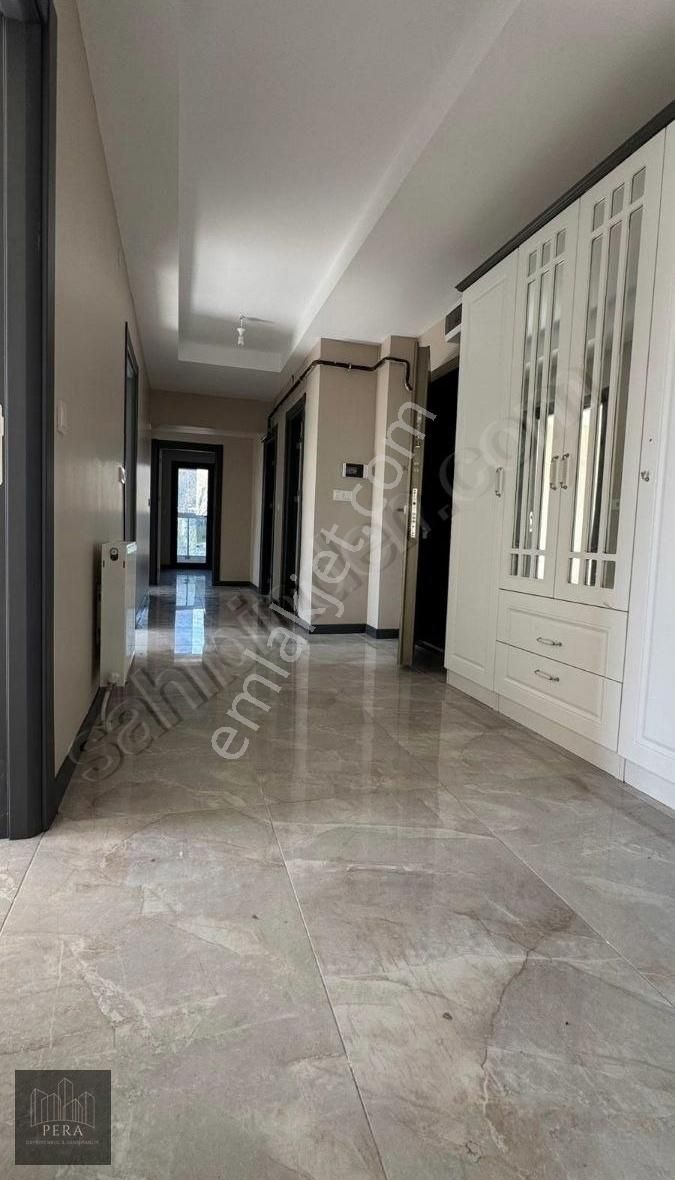 Borazanlar Mah 3+1 135 M2 Arakat Yatırımlık