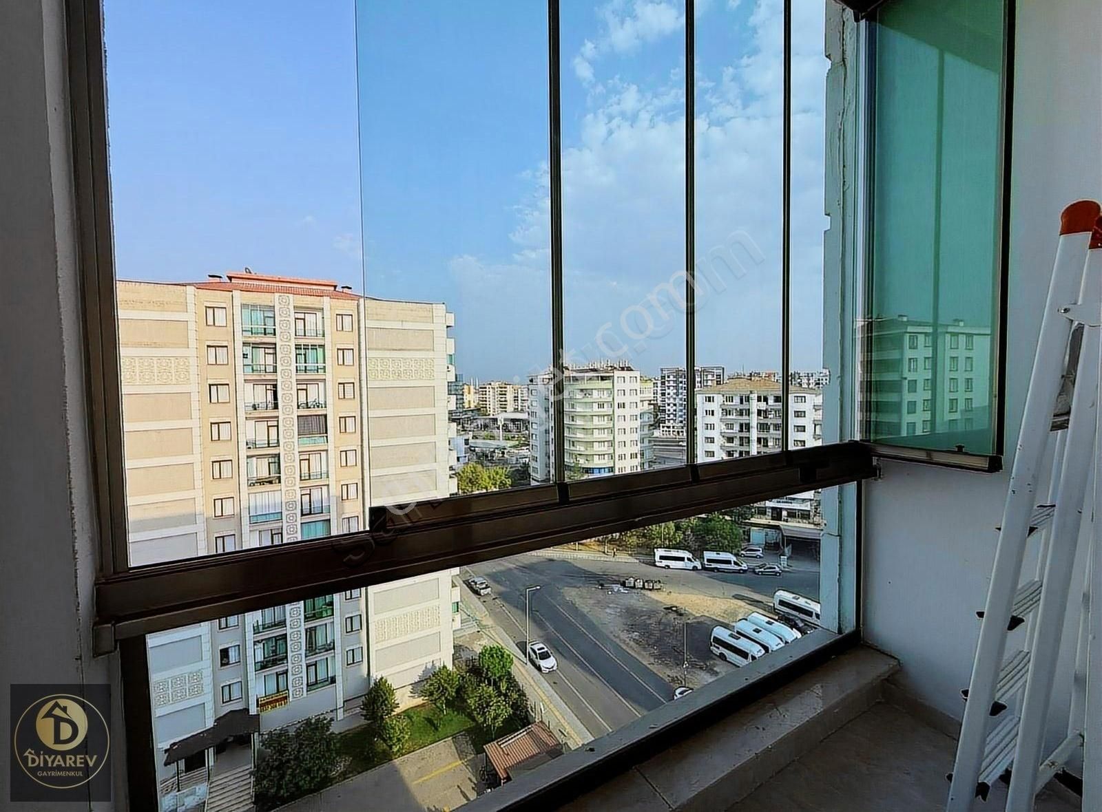 Memorial Hastanesi İle Ceylan Avm Arasında Satılık Daire