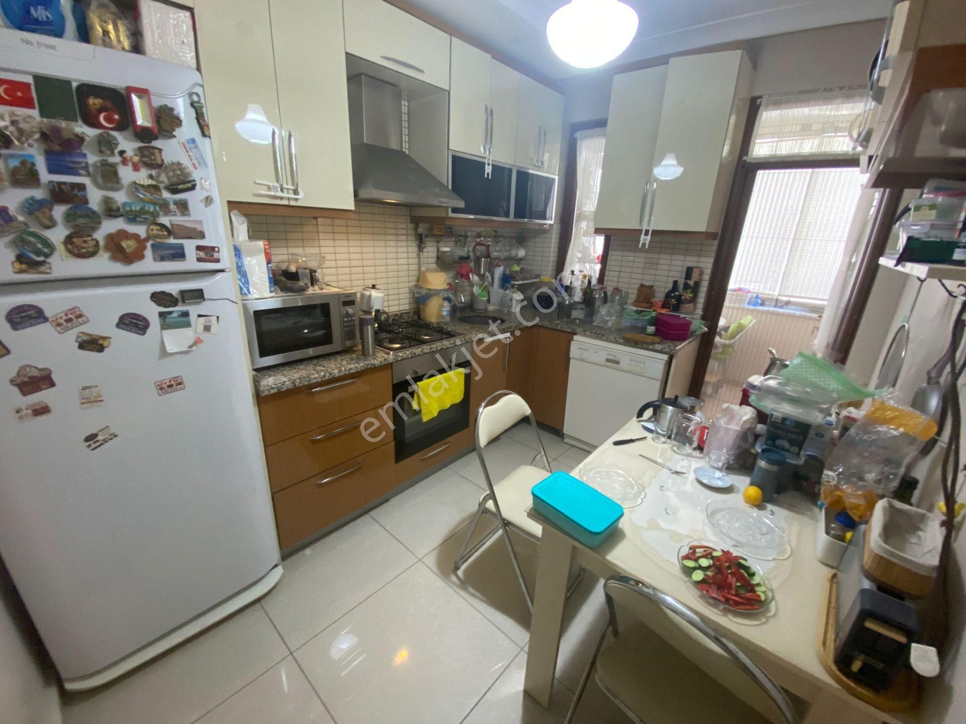 Haznedar Mah Yeni Binada Metroya Yakın 2+1 1.kat Kiralık Daire