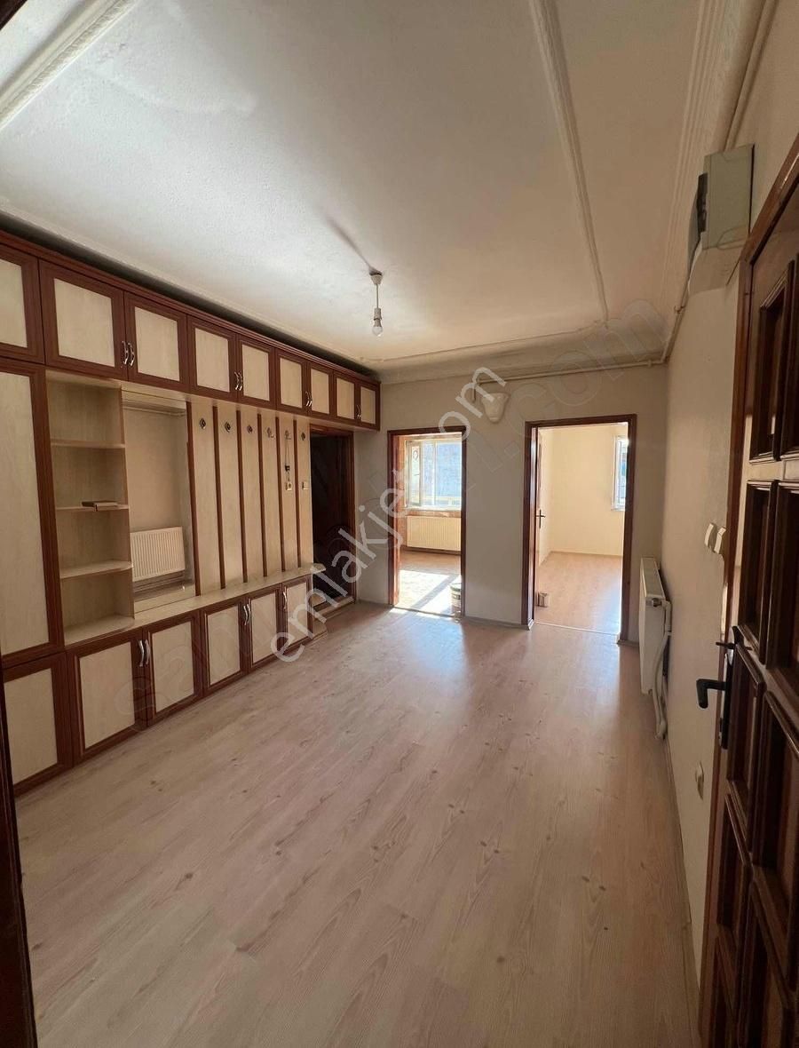 Hamitler'de Merkezi Konumda Temiz 2+1 Kiralık Daire