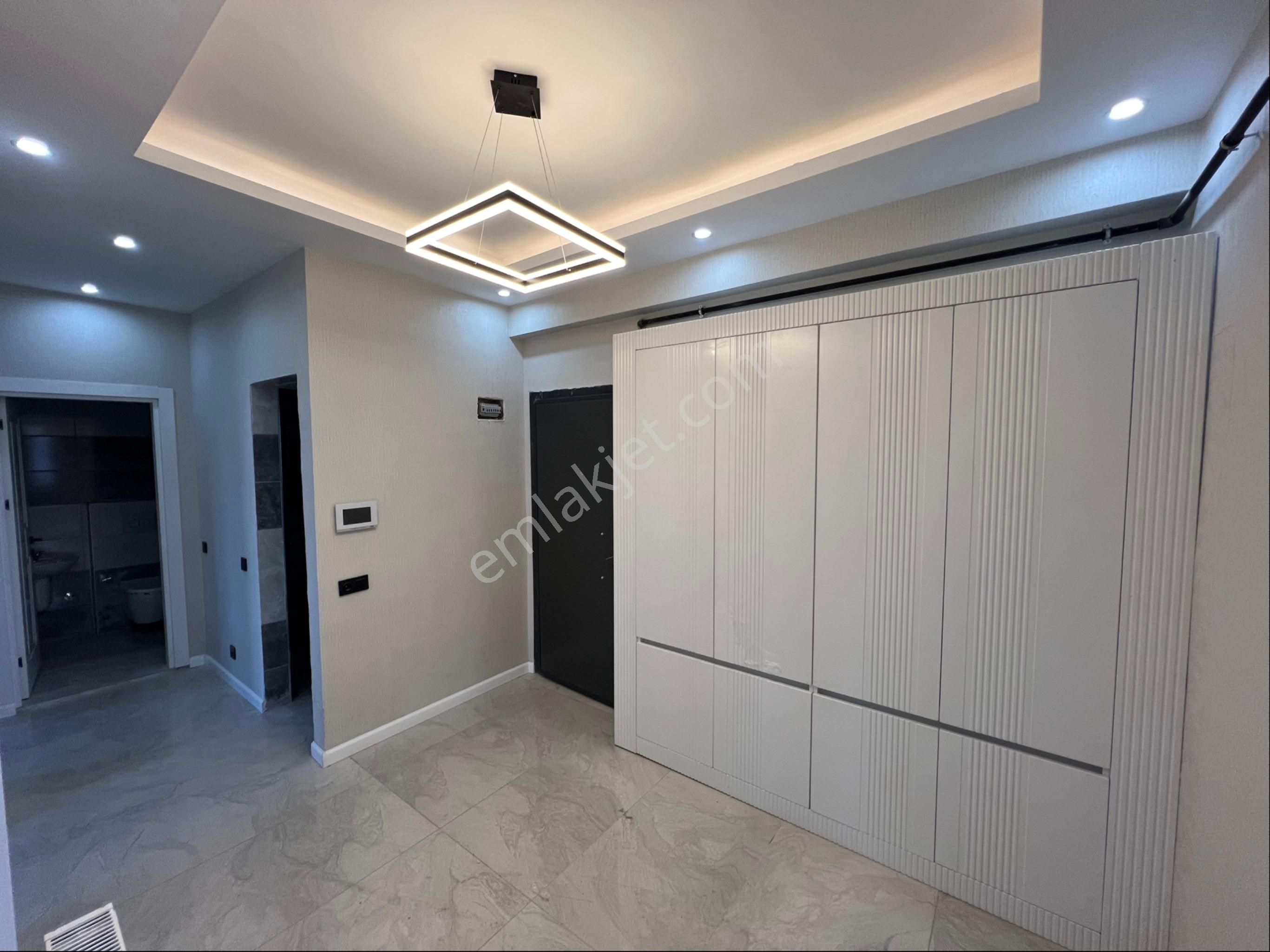Eksper'den Akpıyar'da 2+1 Sıfır Ara Kat İçi Full Yapılı Geniş
