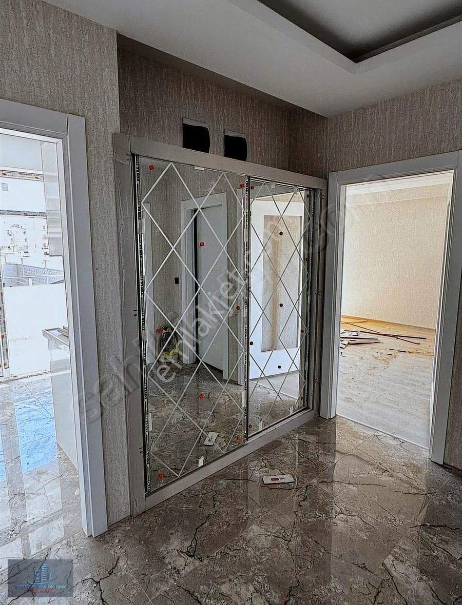 Acil Satılık Bölgenin En Cazip Dairesi Akşemsettinde 3+1 Daire
