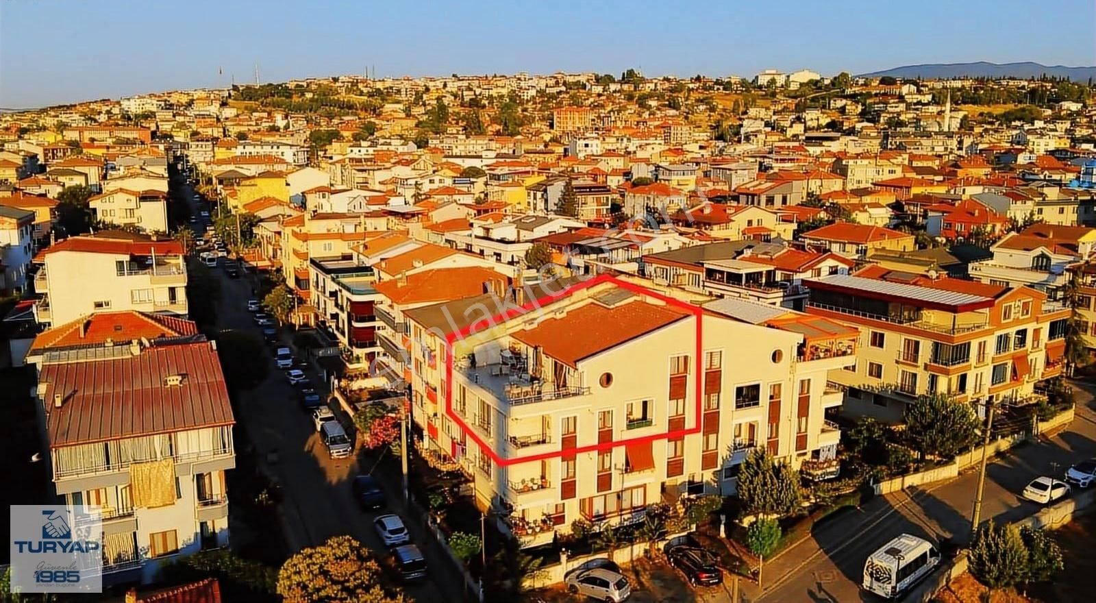 Yalova Merkez Dere Mh Satılık 4+1 Köşe Konum 300 M2 Dubleks