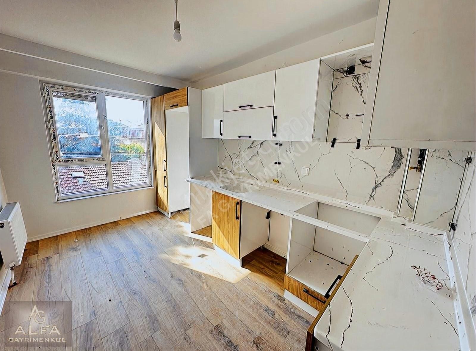 Muzaffer Çil Anadolu Lisesi Yakını 100m² 2+1 Sıfır Daire