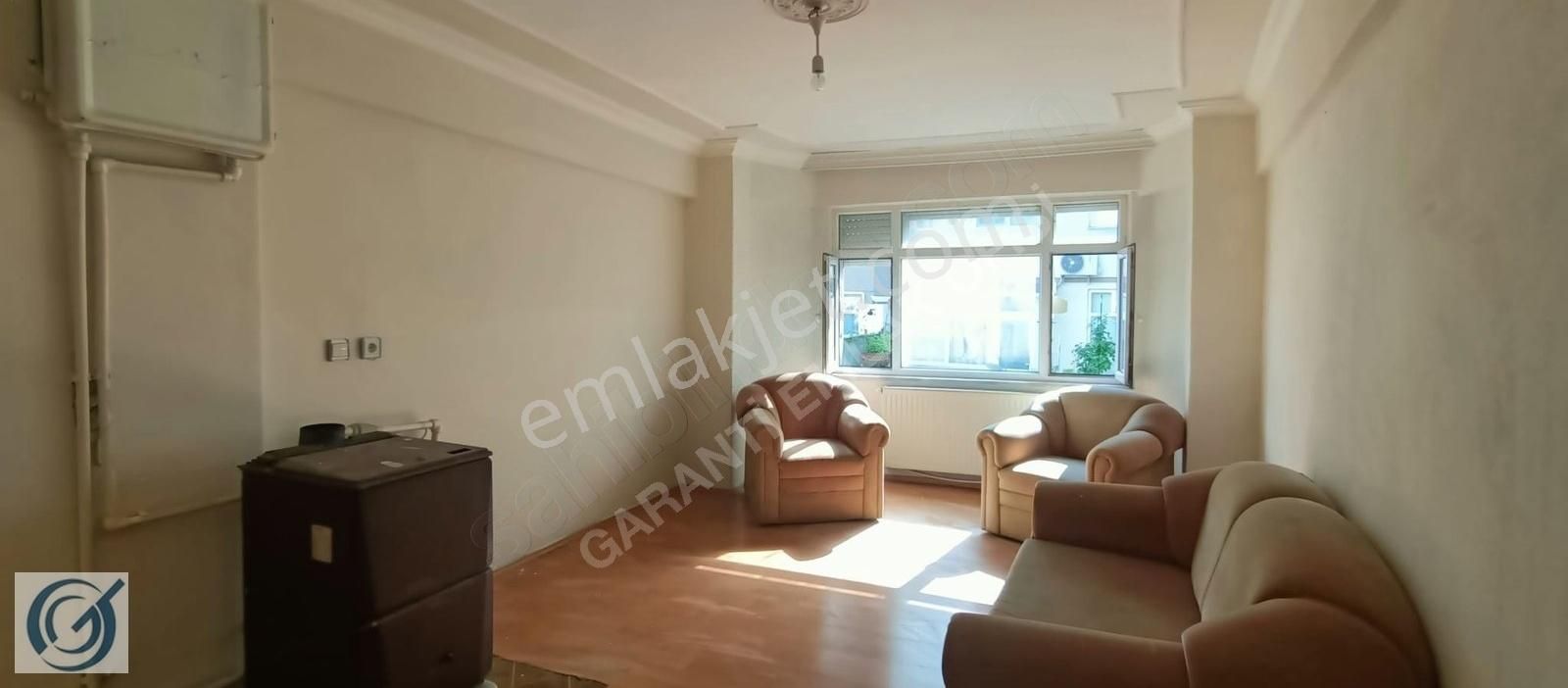 Mükemmel Lokasyonda 2+1 Kapalı Mutfak Fırsat Daire..