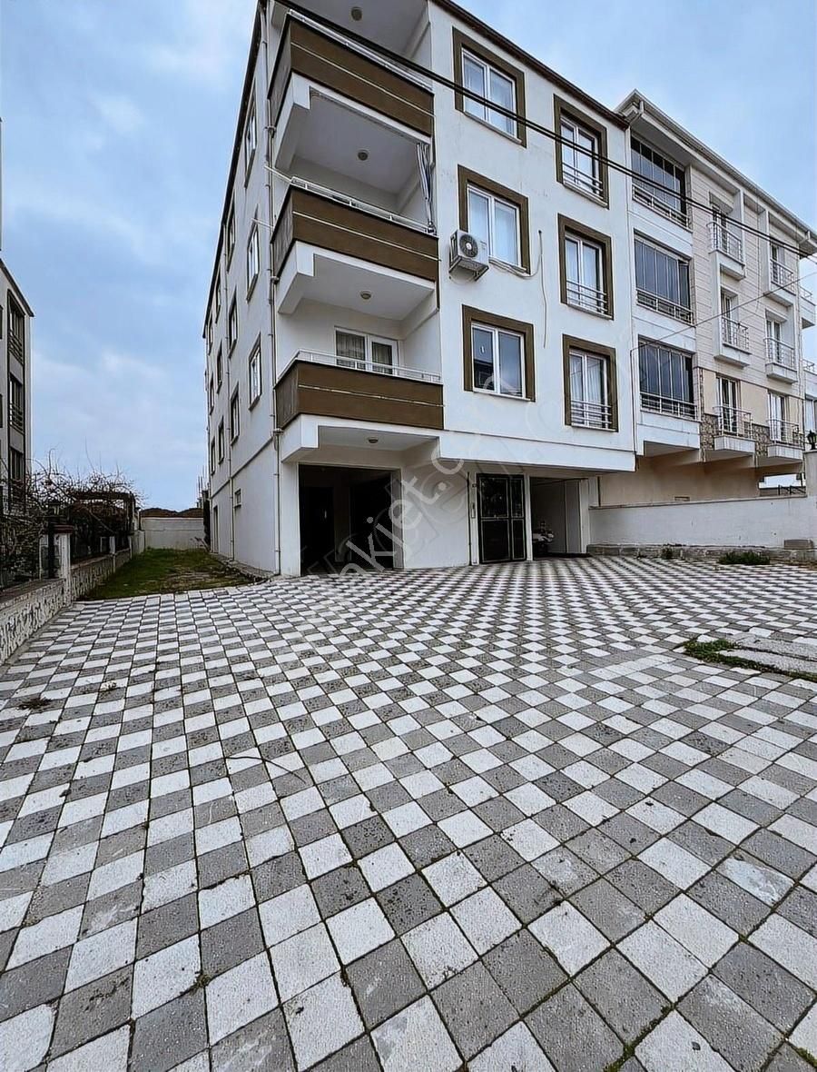 Sıcak Sulu Hesaplı Yeni Daire !