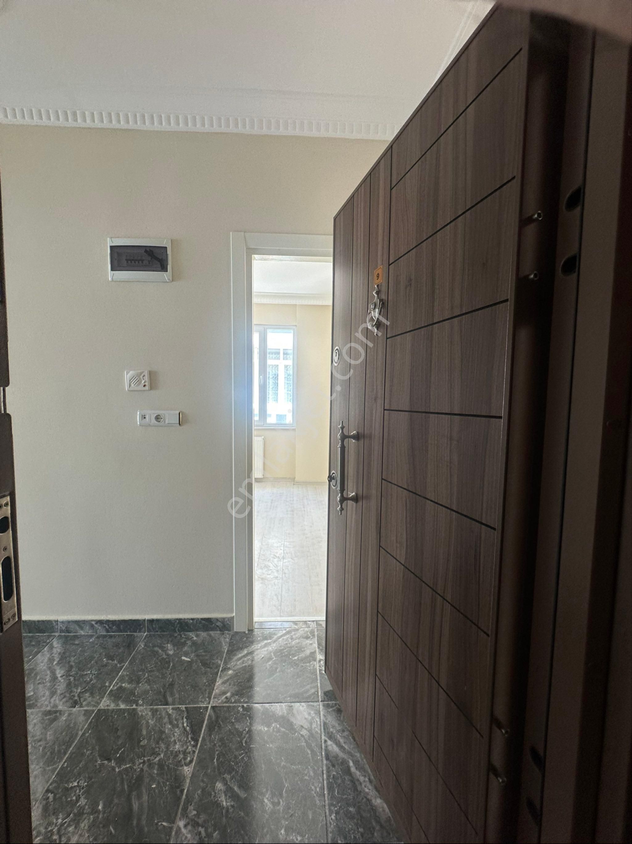 İslambey Mah Satılık 2+1 Arakat Krediye Uygun Merkeze 5 Dk