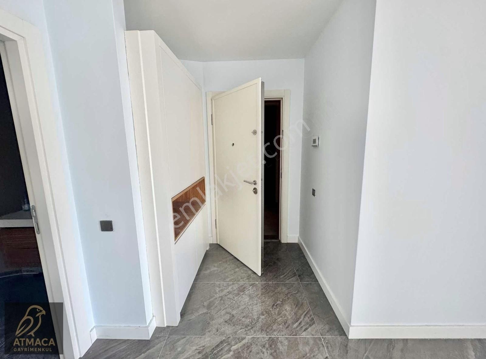 B.düzü Liv Marmara'da 2+1 121 M2 Lüx Kiralık Daire