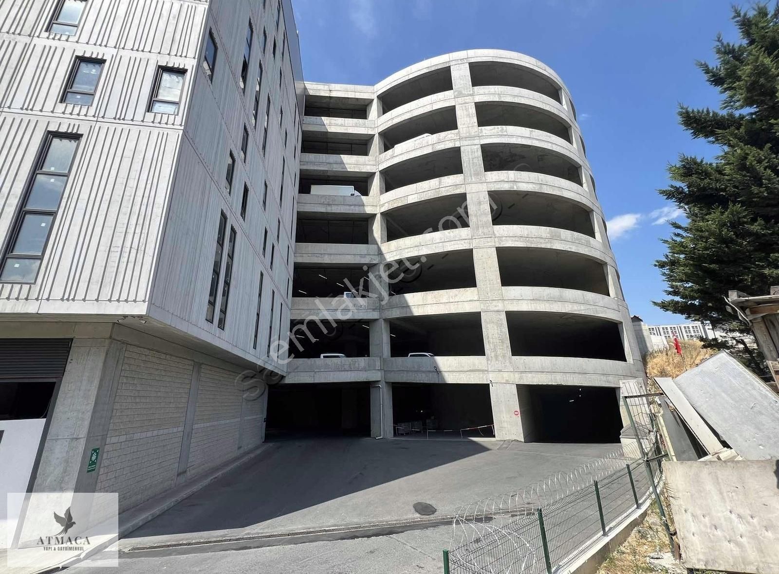 Atmaca'dan 682 M2 Düz Girişli Her Türlü İşe Uygun Kiralık İşyeri