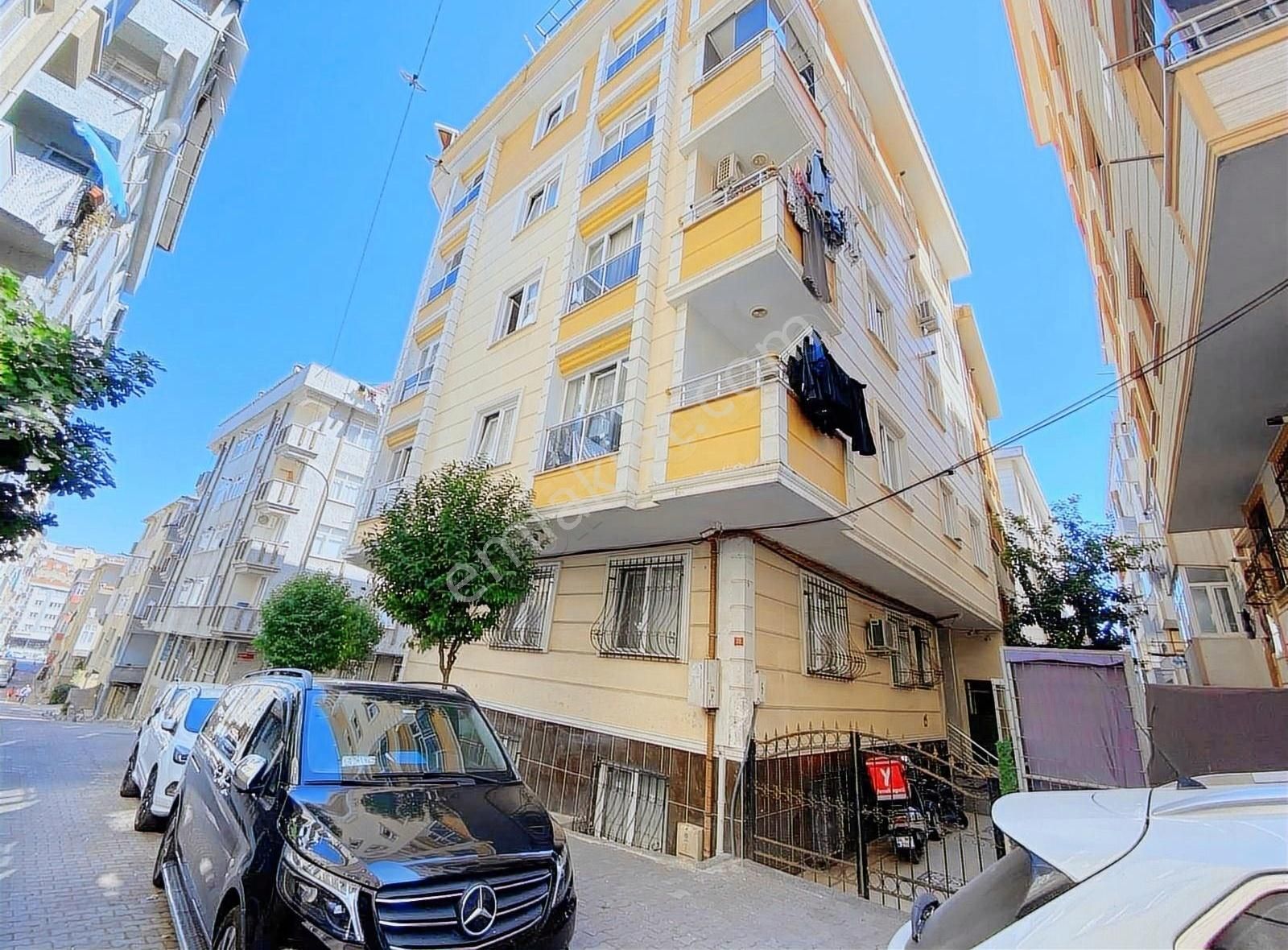 Karataş Emlak Tan Merkez Camii Yakını 2+1 Geniş Bahçe Kat Daire