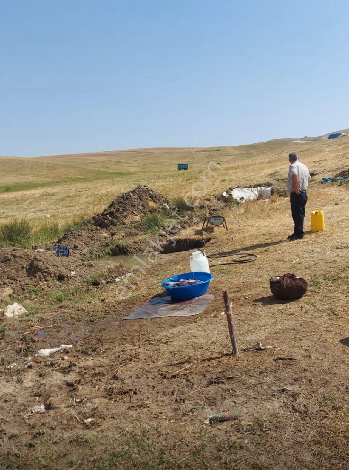 Fırsat-ges Ve Çiftliğe Uygun- Malazgirt Yoluna Cephe-kaynak Sulu - Görsel 2