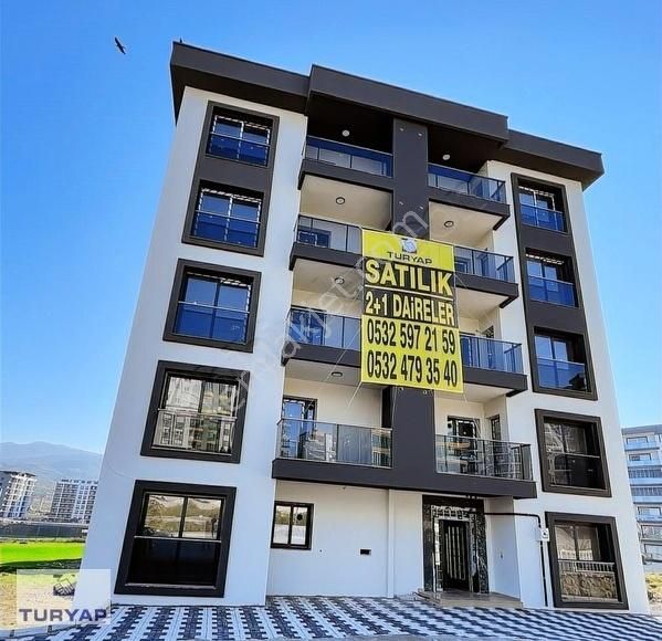Menemen Koyundere Cadde Üstü Satılık 2+1 Daireler - Turyap