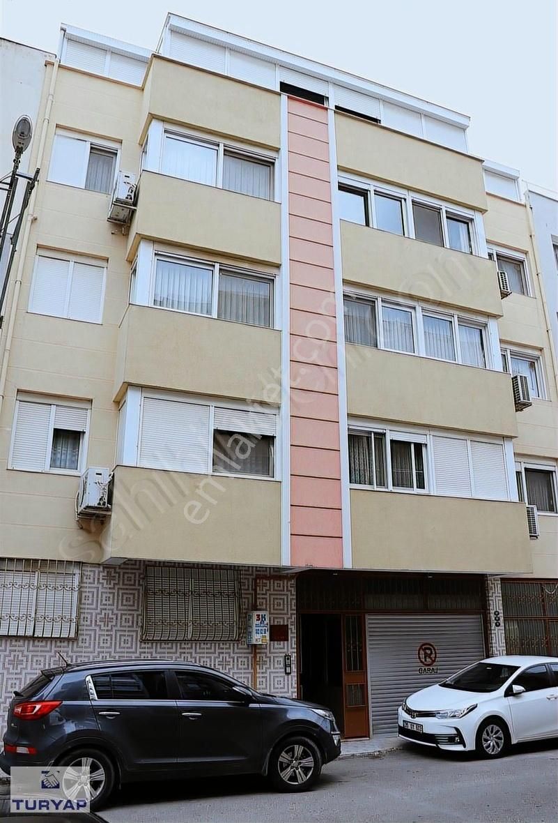 Turyap'tan Göztepe Stadı,metro,tramvaya Yakın Kiralık 3+1 Daire