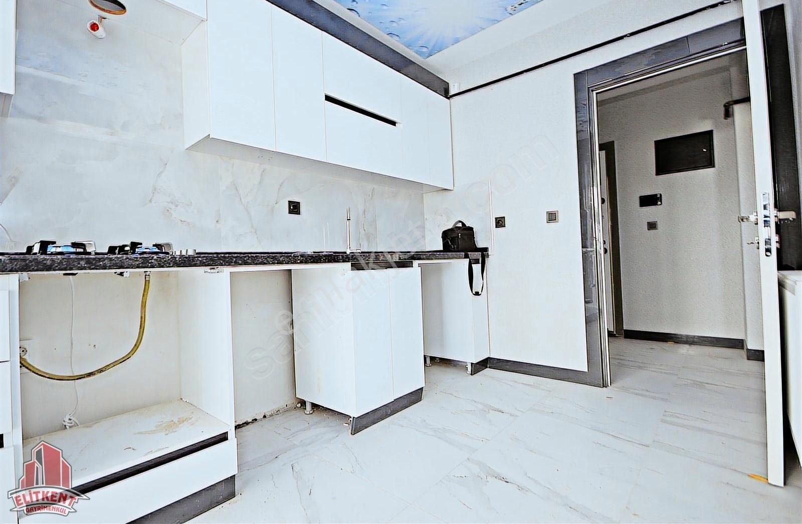 Sinacan 29 Ekim Mah.de Y.giriş Ön Cephe Fulll+fulll 2.380.000tl