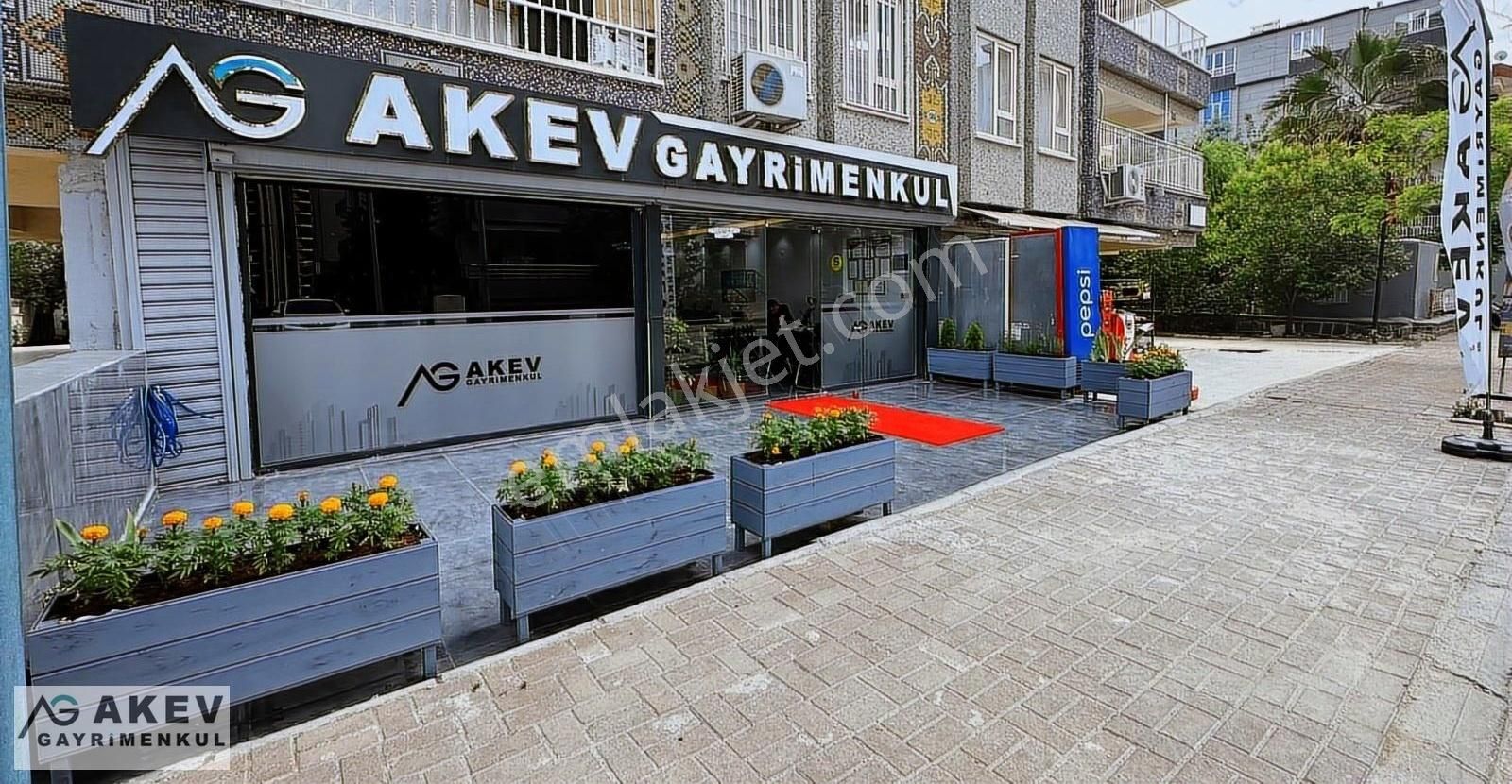 Akev Gayrimenkul'den Ay Yapı Sitesinde Geniş 4+1 Daire - Görsel 9