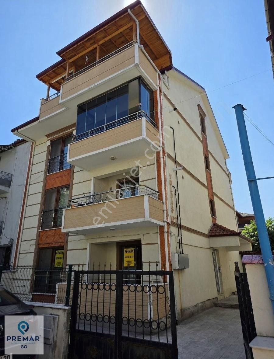 Kartepe Köseköy İstasyon Mahallesi'nde Kiralık 2+1 Daire
