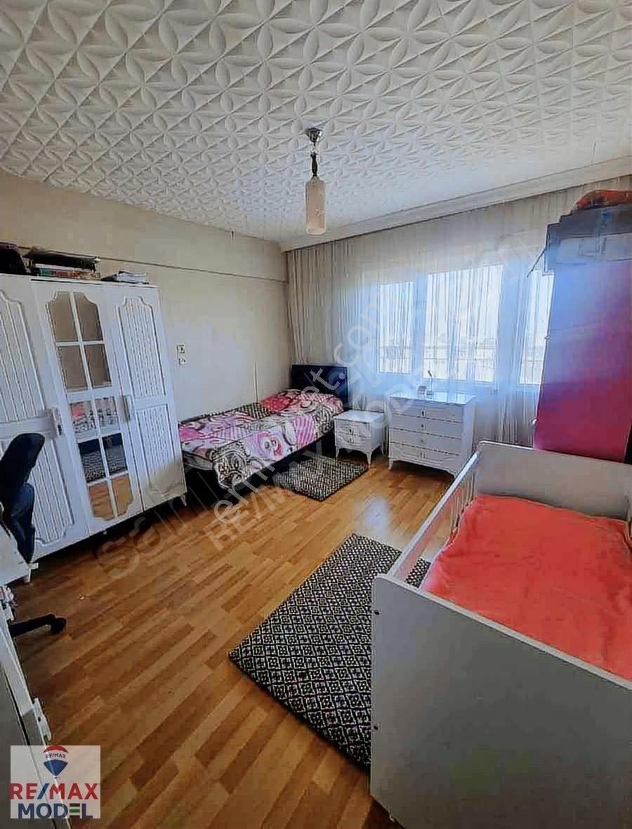 Lozan Caddesi Mimar Sinan Kavşağında 170m2 3+1 Satılık Daire - Görsel 14