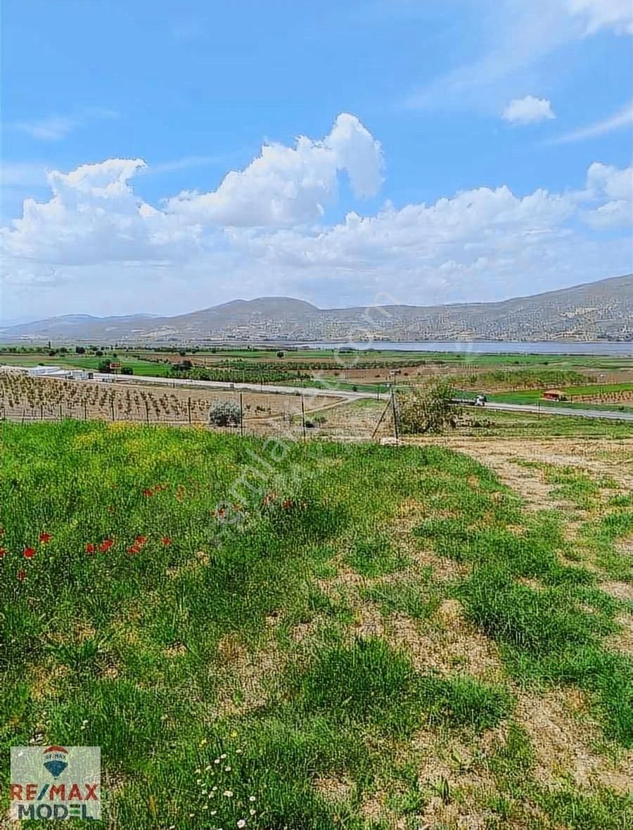 Remax Model Denizli'den Adıyaman Gölbaşı'nda Satılık Tarla