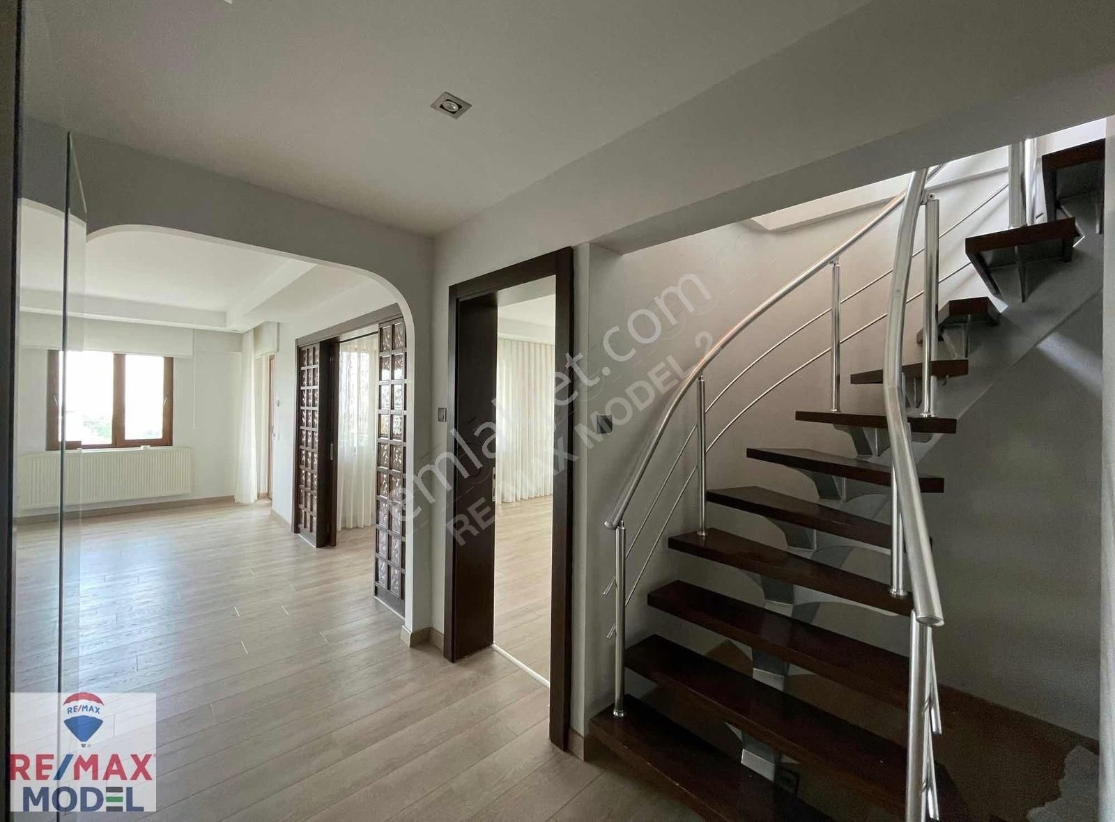Remax Model Denizli'den Çamlık'ta Satılık Dubleks Daire - Görsel 9