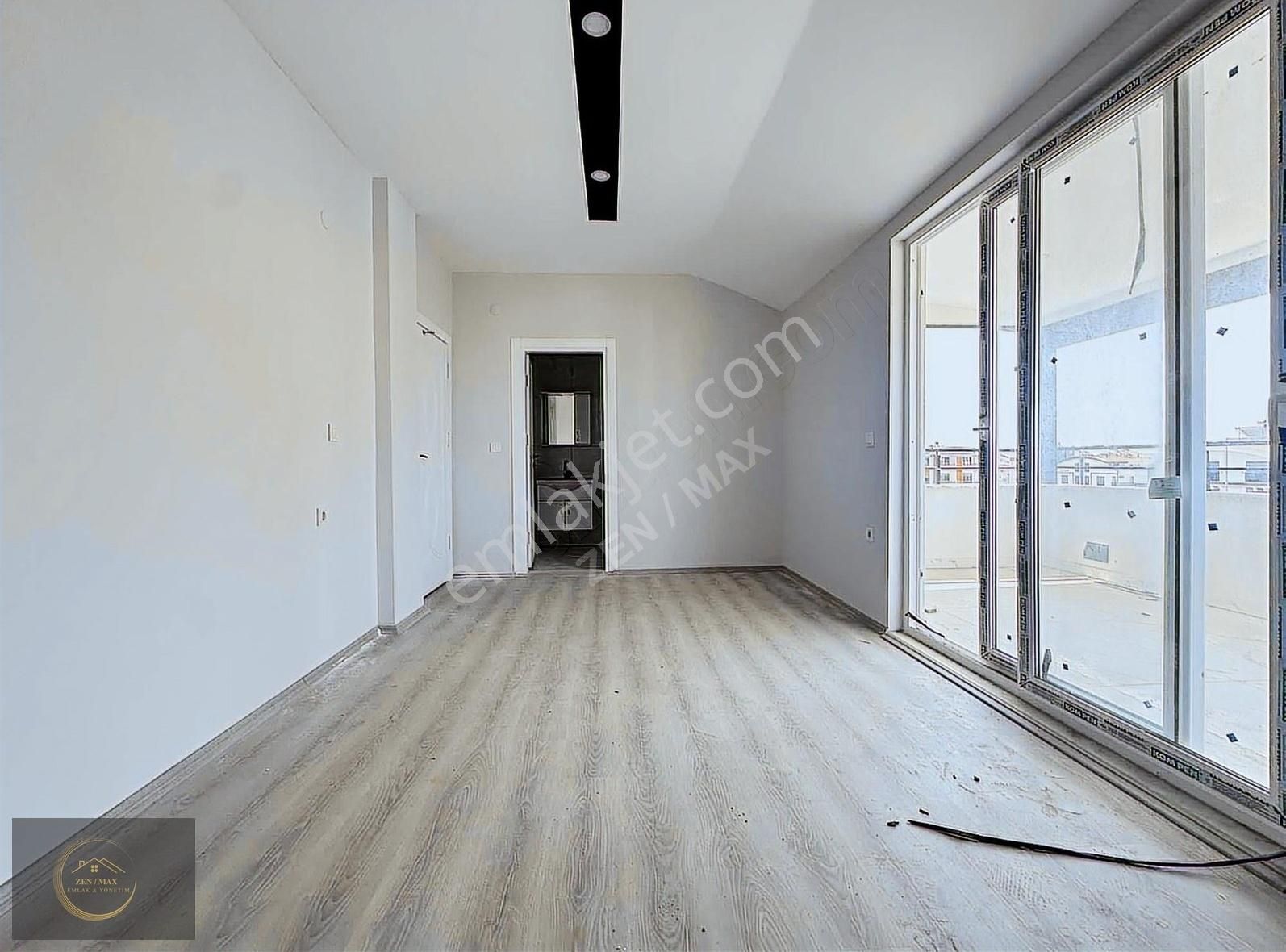 Ilıcada 240m² 4+1 Ayrı Mutfak Teraslı Havuzlu 0 Dubleks Daire - Görsel 13