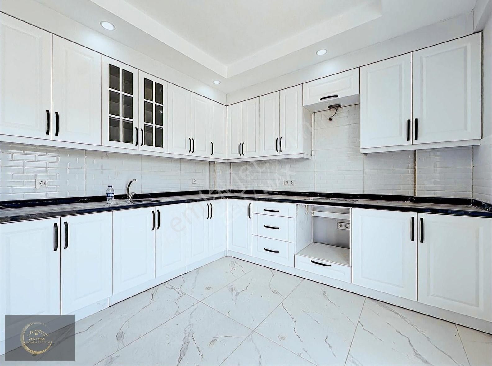 Ilıcada 240m² 4+1 Ayrı Mutfak Teraslı Havuzlu 0 Dubleks Daire - Görsel 21