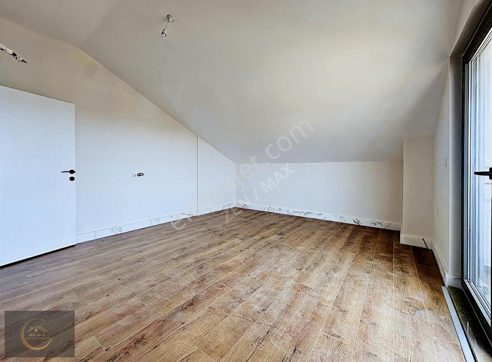 Ilıcada Merkezi Konumda Lüks 3+1 Havuzlu Dubleks Sıfır Daire - Görsel 3