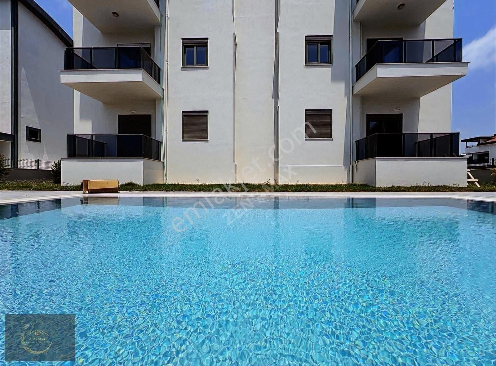 Ilıcada Merkezi Konumda Lüks 3+1 Havuzlu Dubleks Sıfır Daire - Görsel 18