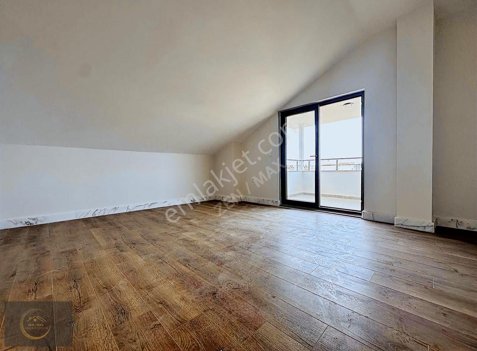 Ilıcada Merkezi Konumda Lüks 3+1 Havuzlu Dubleks Sıfır Daire - Görsel 14