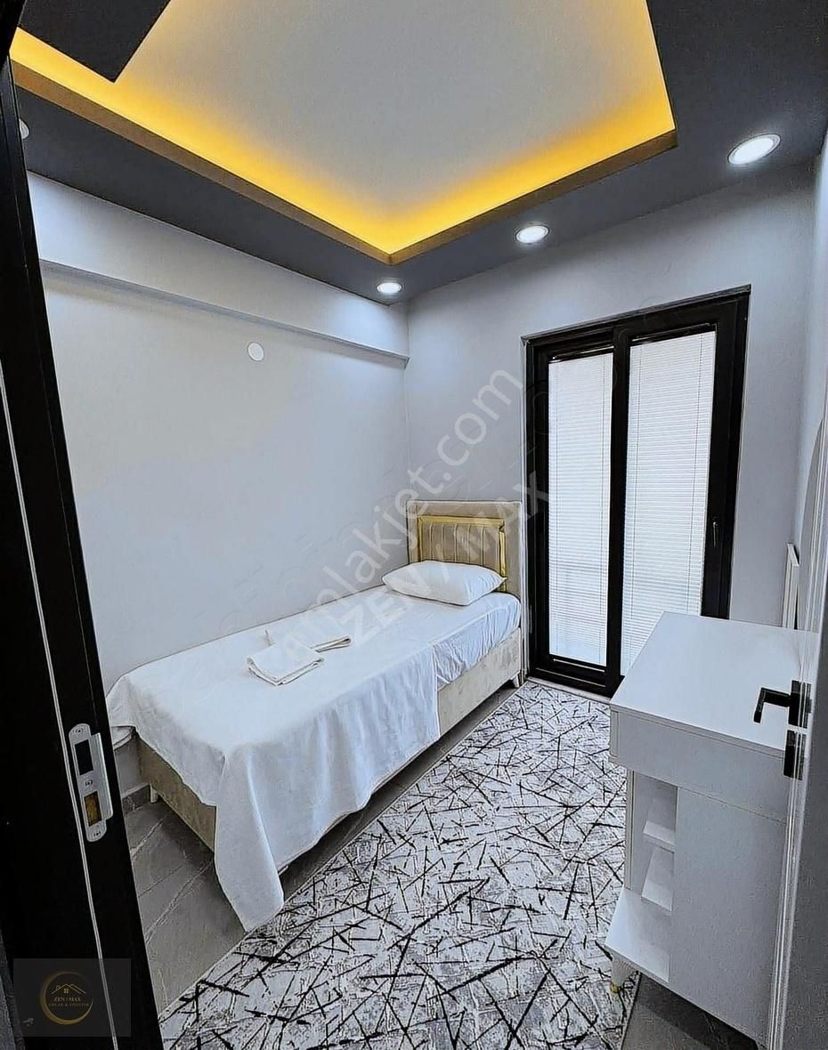 Side'de Site İçi 2+1 Yenilenmiş Havuzlu Eşyalı Amerikan Mutfak - Görsel 2