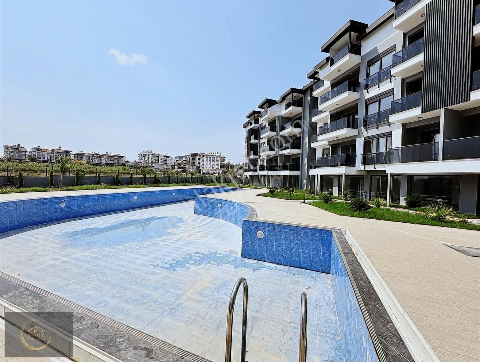 Ilıcada Site İçinde 4+1 Yerden Isıtmalı Havuzlu Asansörlü Dublex - Görsel 4