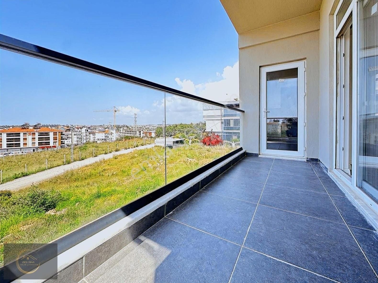 Migros Kavşağı Eslem Hastanesi Civarı 3+1 Havuzlu Arakat Daire - Görsel 6