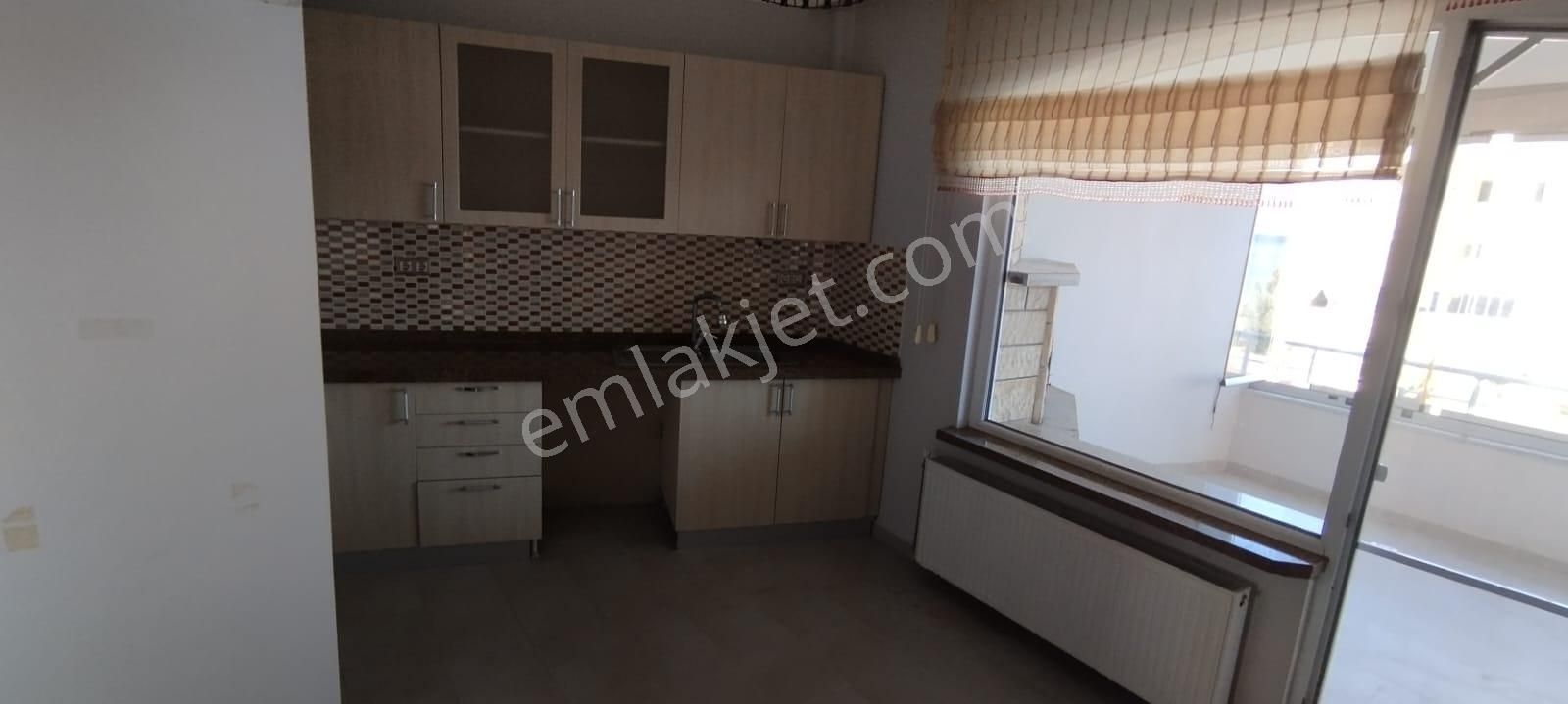 Tekirdağ Süleymanpaşada Değirmenaltında Deniz Havuz Manzaralı Kiralık Daire Daire - Görsel 10