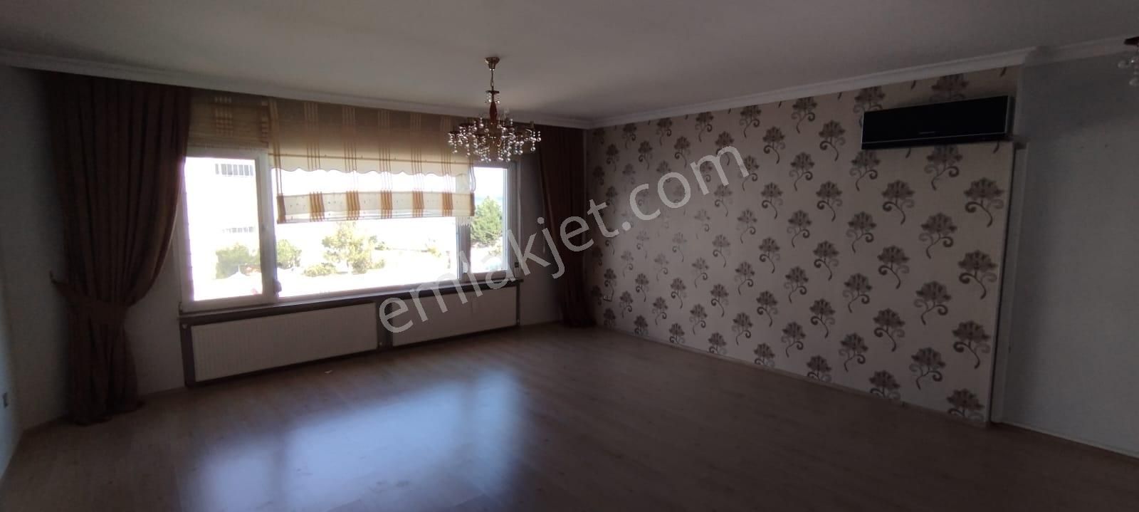 Tekirdağ Süleymanpaşada Değirmenaltında Deniz Havuz Manzaralı Kiralık Daire Daire - Görsel 25