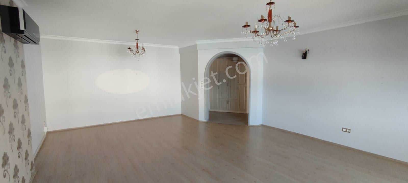 Tekirdağ Süleymanpaşada Değirmenaltında Deniz Havuz Manzaralı Kiralık Daire Daire - Görsel 6