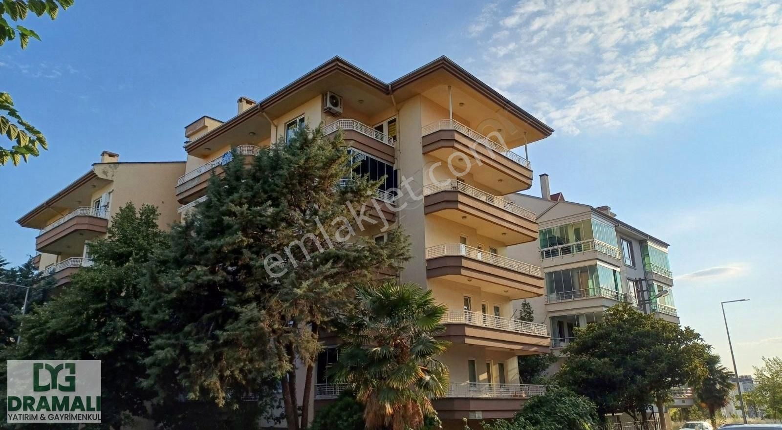 Nilüfer Barış Mahallesi'nde İçi 170m² 3+1 Kiralık Daire