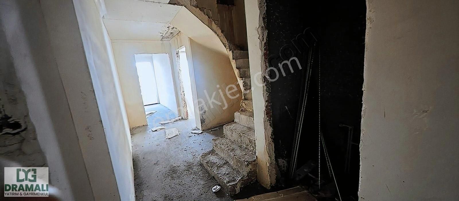 Ataevlerde Site İçi Fırsat '0' 3+1 Dubleks Satılık Daire