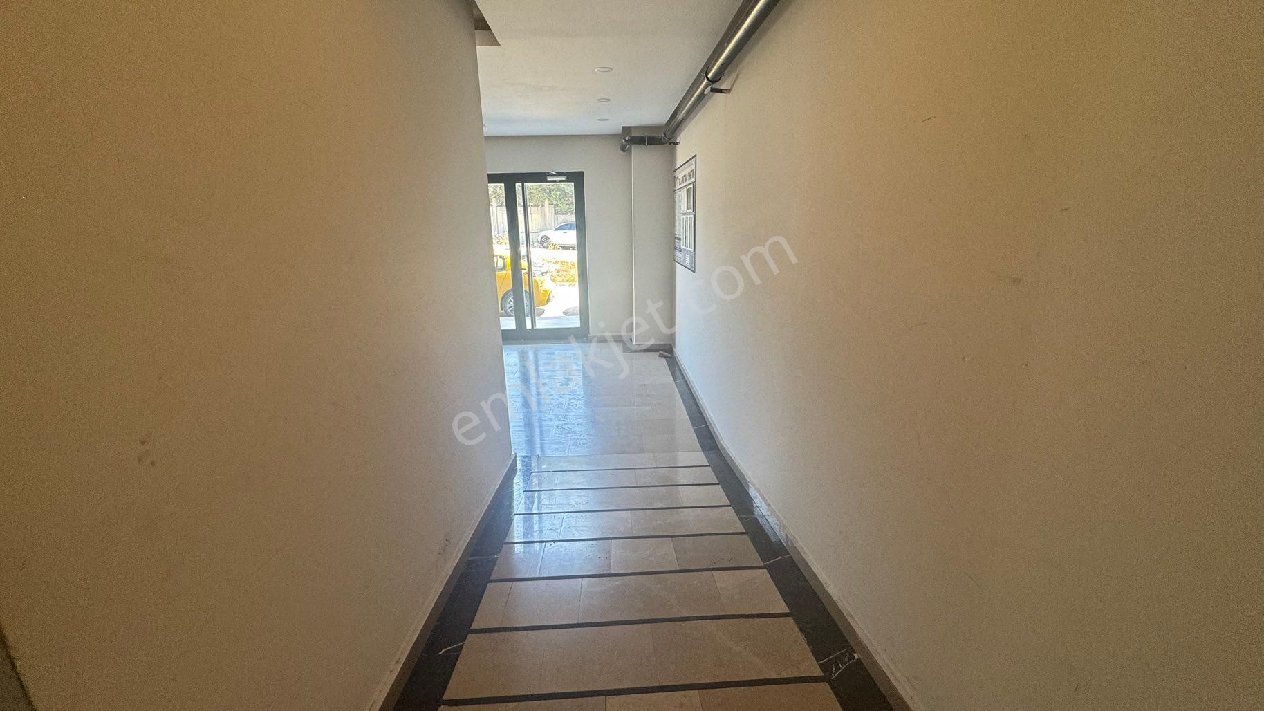 Tekirdağ Kapaklı Devlet Hastanesinin Hemen Yanında 1 + 1 Satılık Daire