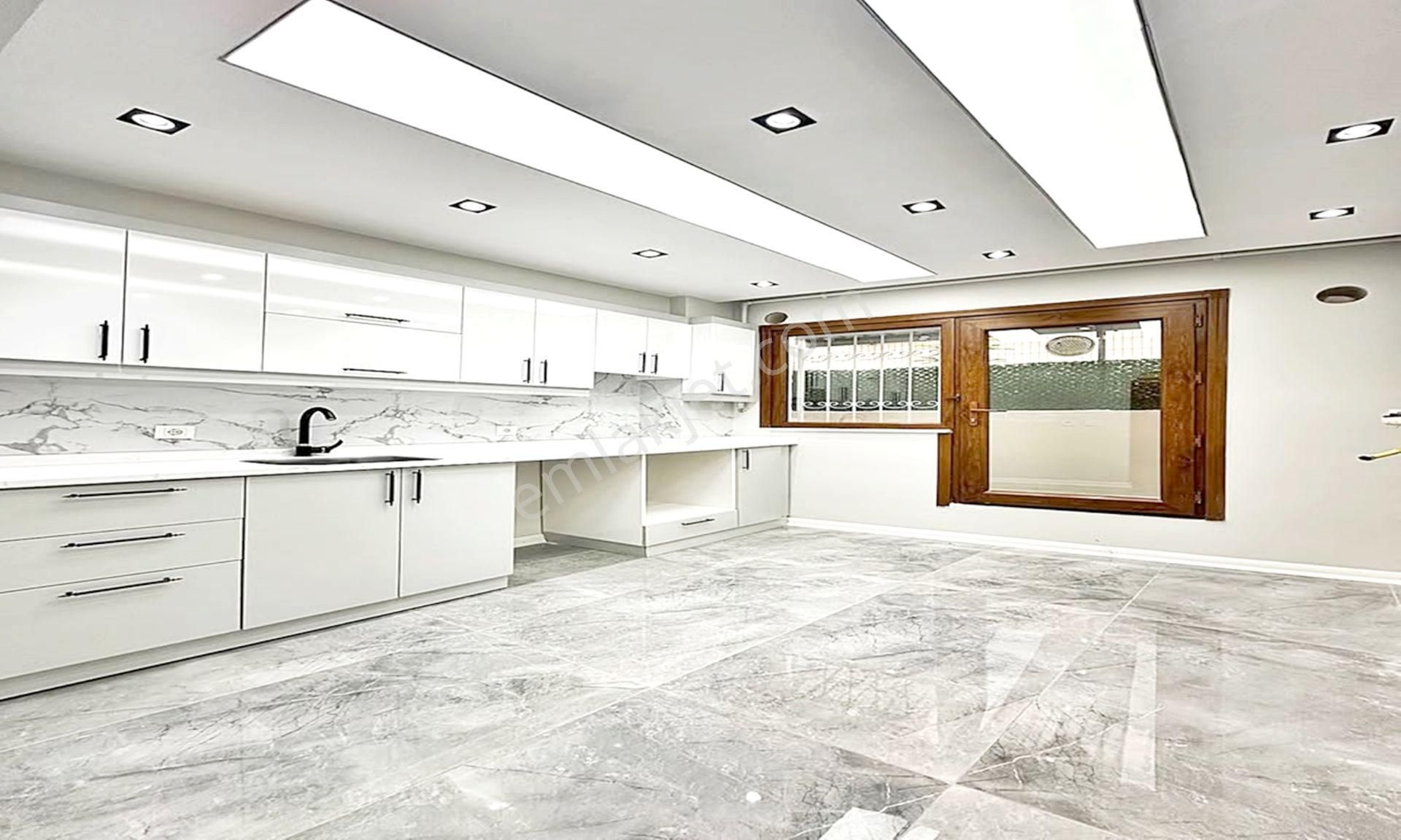 Nur Yapı'dan Acil Satılık 2+1 110 M² Kış Bahçeli Lüks Bahçekat