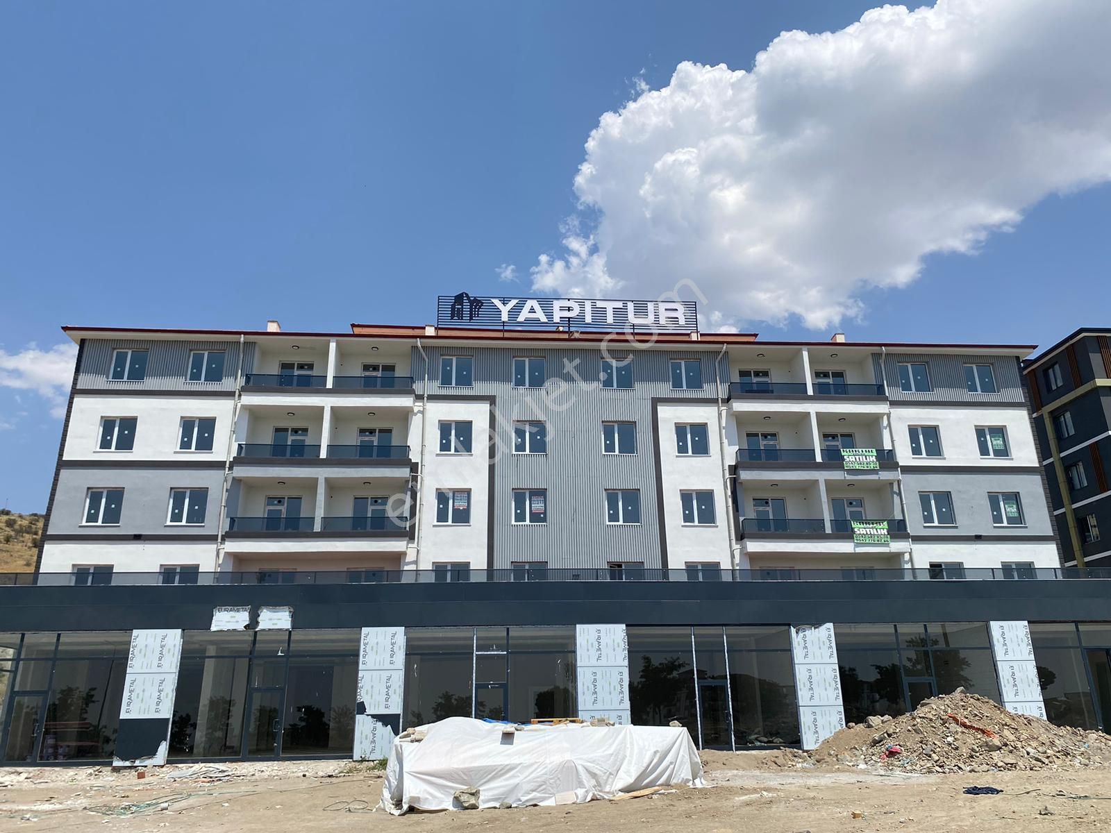 Üniversite Yolunda Ara Katta 2+1 Sıfır Daire**burcu Emlaktan**