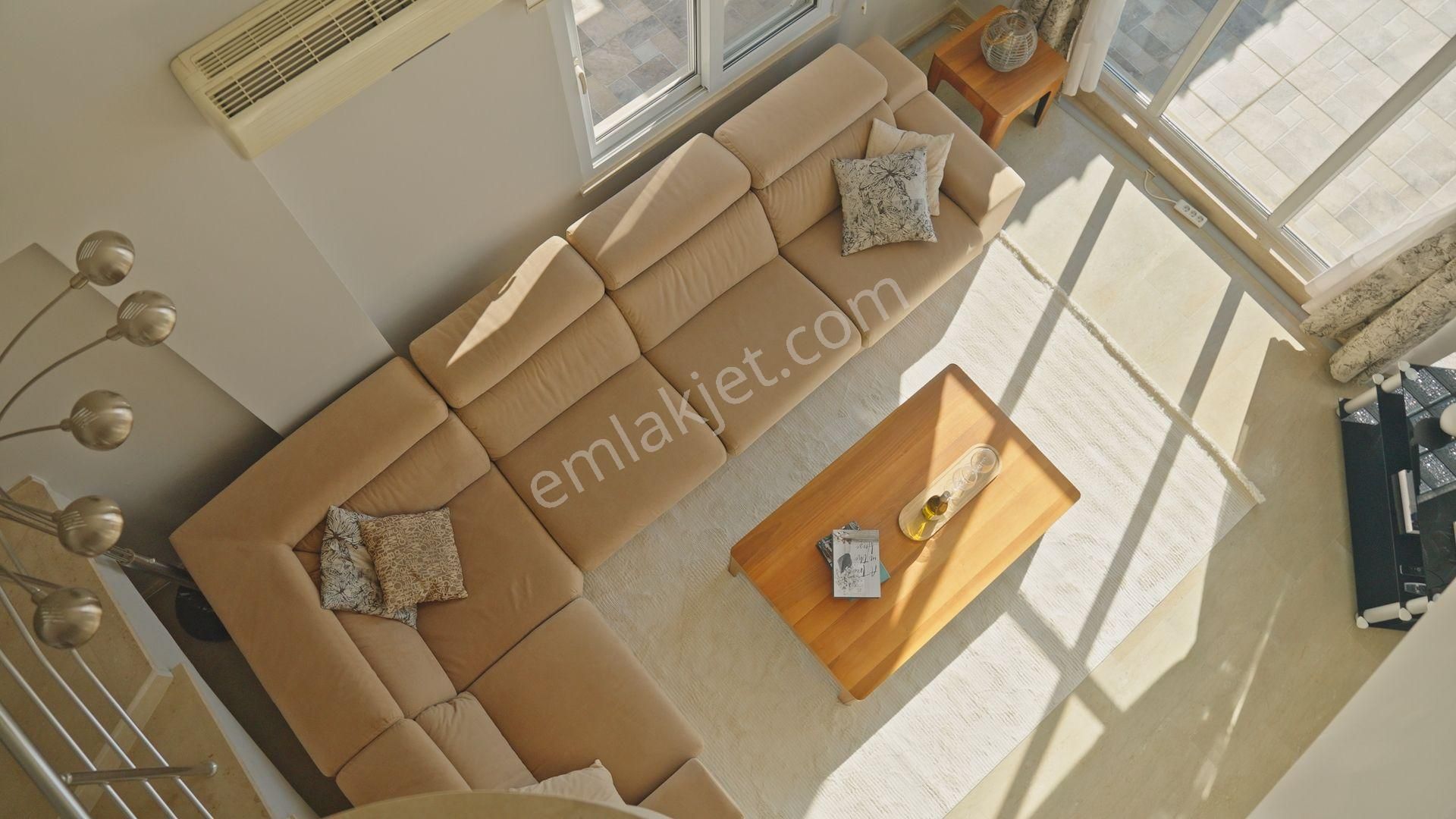 Alanya Tepe Bölgesinde Lüx Dizayn Edilmiş 4+1 Villa - Görsel 6