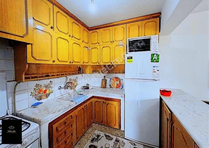 Villax'tan Yenifoça'da Deniz Kenarında Satılık Villa - Görsel 9