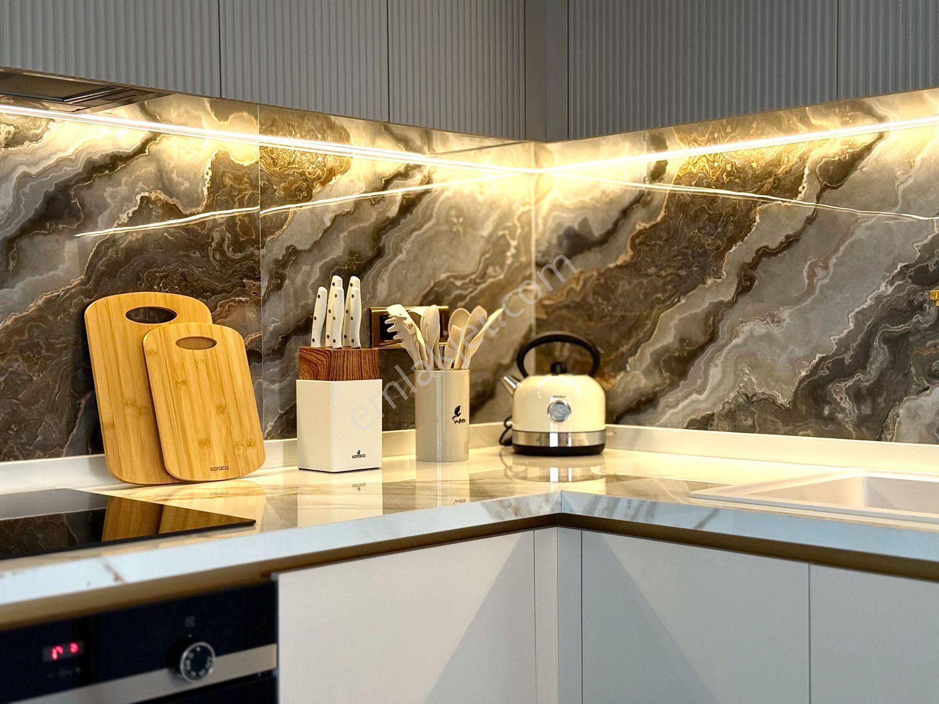 Alanya'nın En Yeni Komplexinde Özel Dizayn Kiralık Daire - Görsel 9