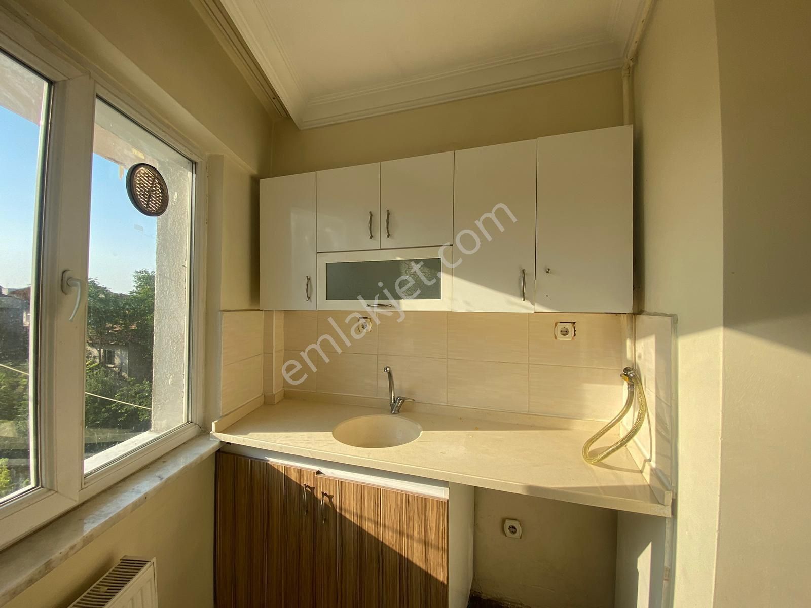 Kütahya Zafer Tepe Mahallesi 3 Artı 1 Kiralıktır