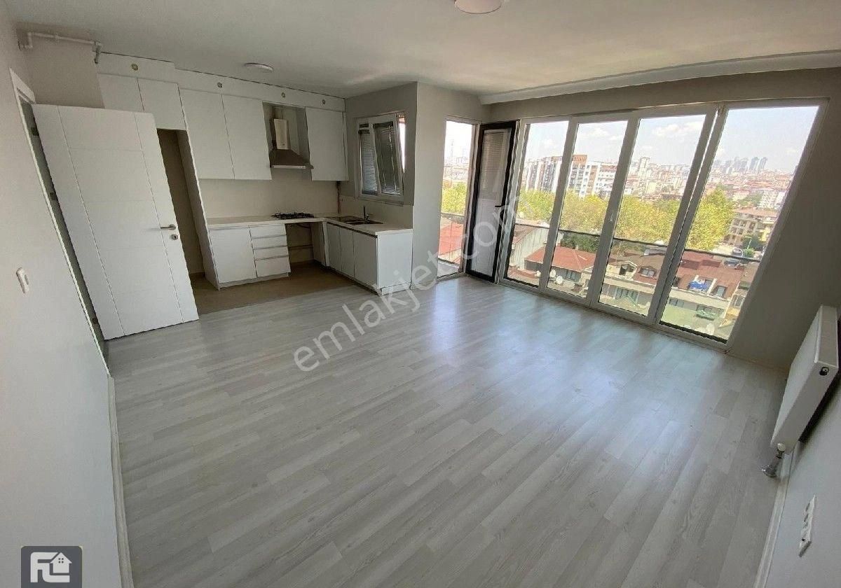 F-l Emlaktan Örnek Yunus Emre Caddesi Elit Sitede 2+1 Otoparklı